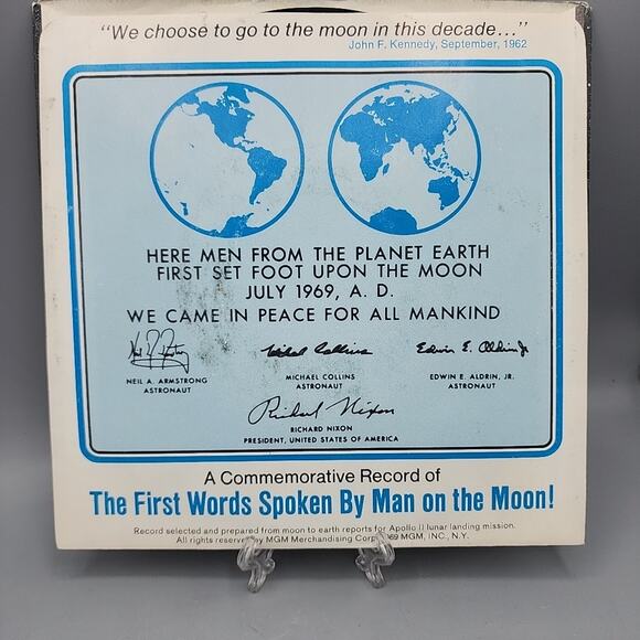 Apollo 11 Flight First Man On The Moon 1969 7" 45RPM Commemorative Record - Picture 5 of 12
